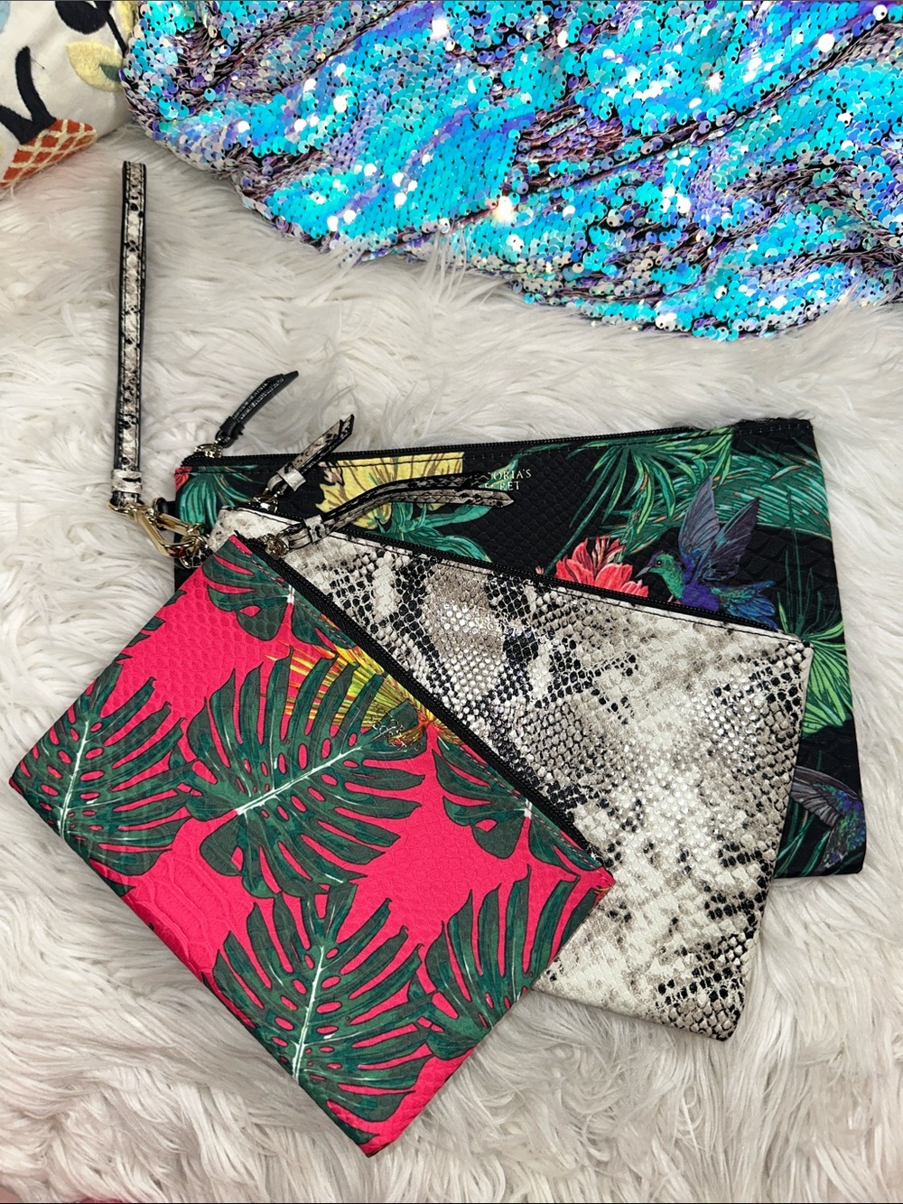VS • Set of 3 Colorful Tropical Zipper Pouches